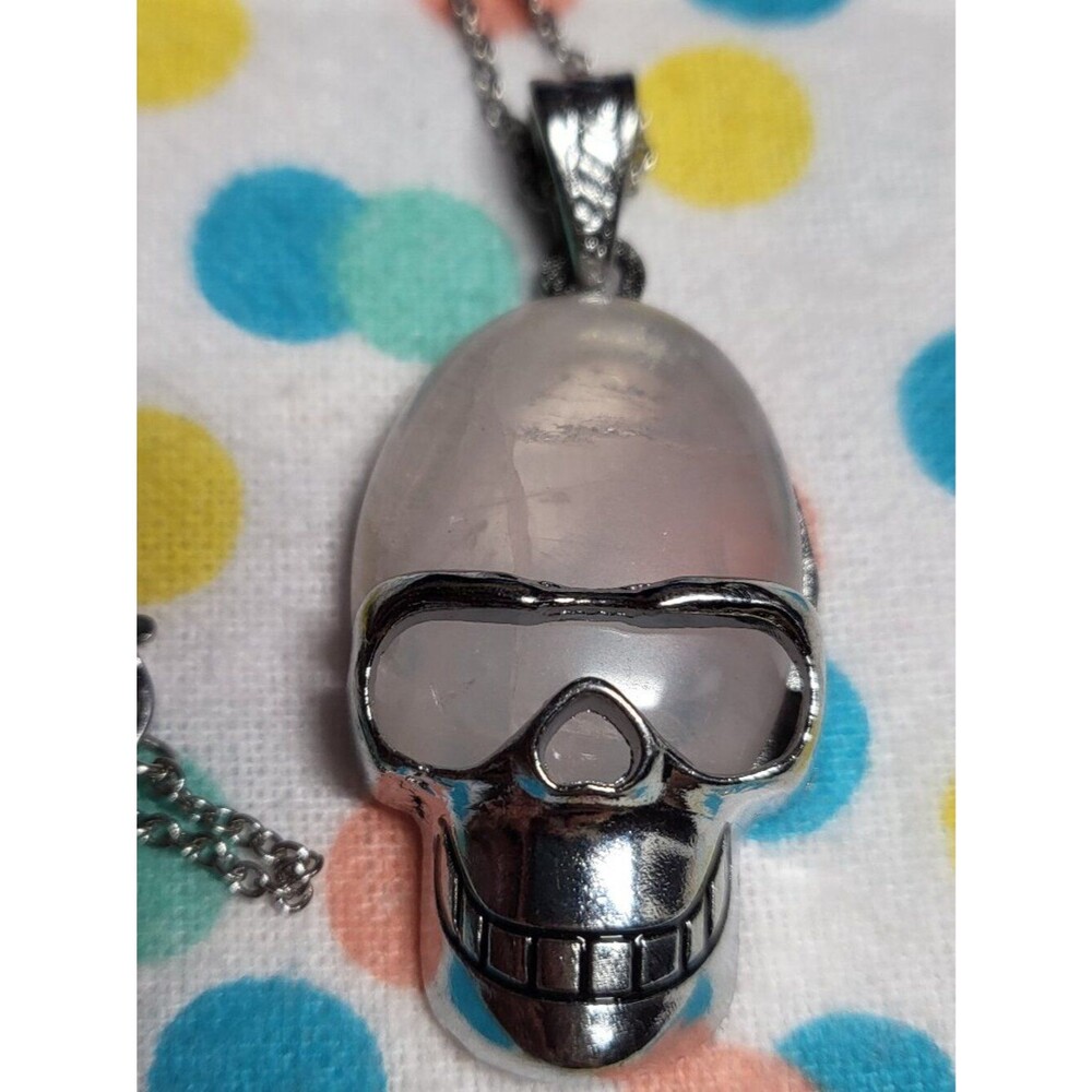 Galilea Rose Quartz Skull Pendant Necklace